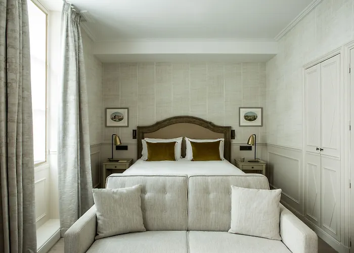 シャルル V パリ