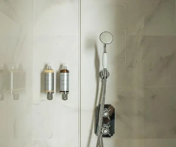 シャルル V パリ