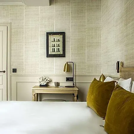 Charles V Hotel