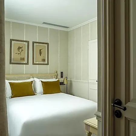Charles V Hotel Paris