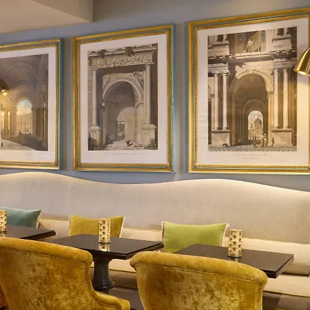 Hotel Charles V