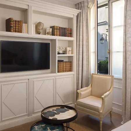 Charles V 4* Paris