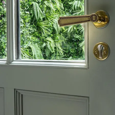 Charles V Hotel Paris