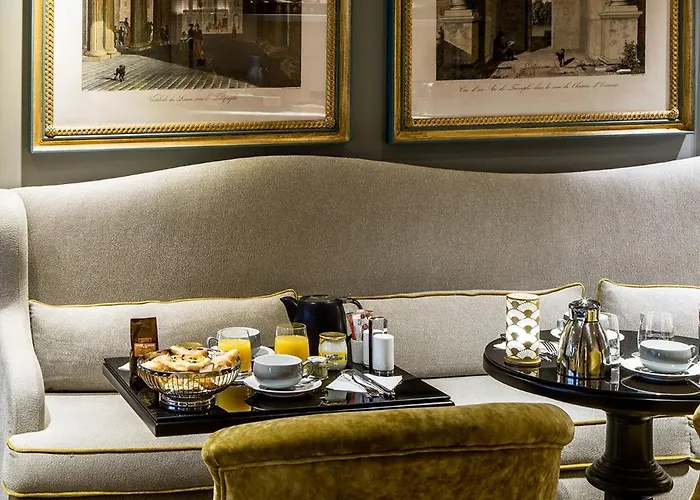 Charles V Hotel Paris