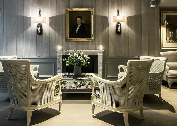 Charles V Hotel Paris