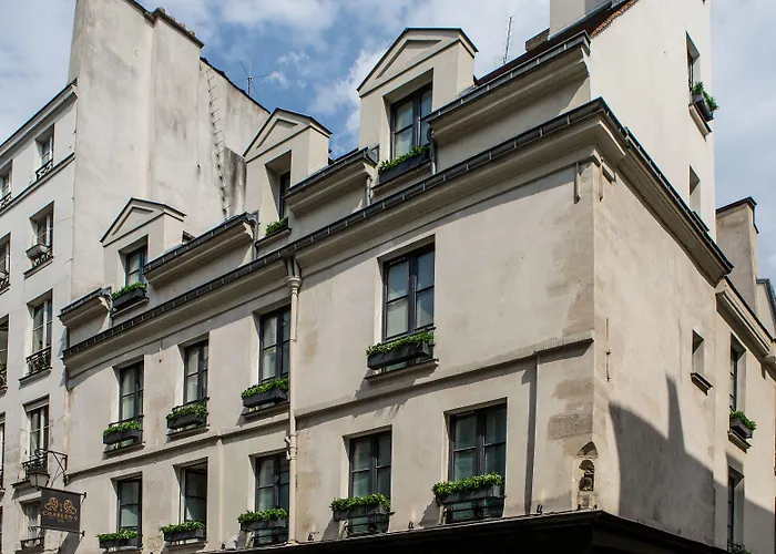 Charles V 4* Paris