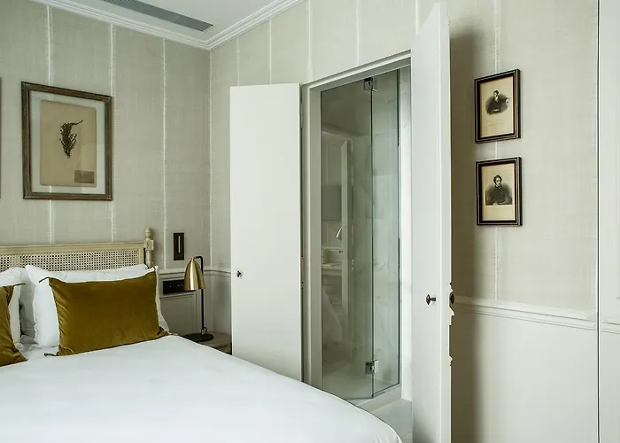 Hotel Charles V